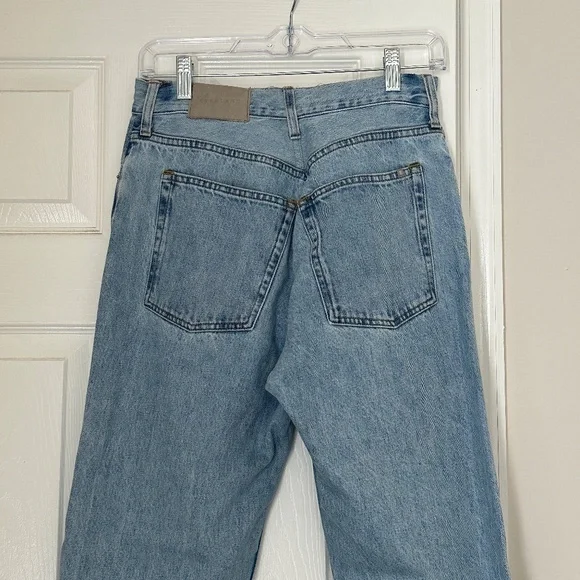 Women's Everlane Light Wash The Relaxed Straight Fit Organic Cotton Jeans 27 Reg - Picture 3 of 8